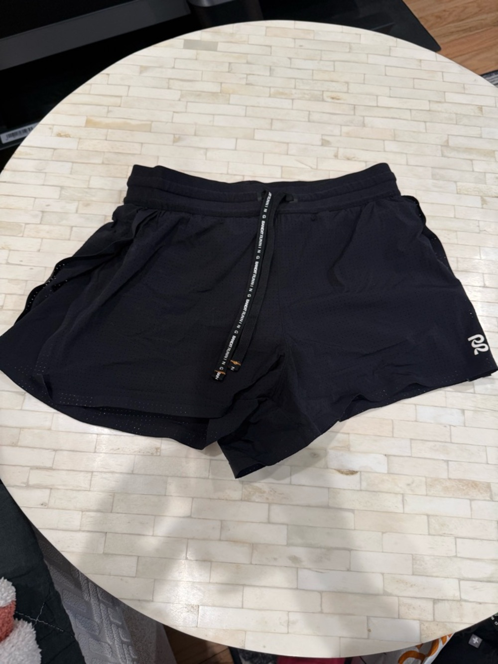 Bandit Running WOMEN’S VENTO 3” SPLIT SHORT, BLACK